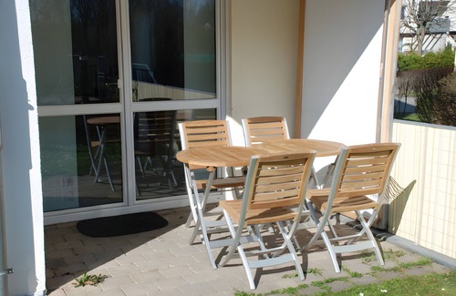 Aschach Apartment | Apartment 'Bernhardt' with Shared Terrace, Shared Garden and Wi-Fi
