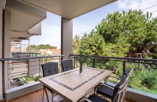 Haniotis Apartment | Apartment beside the sea
