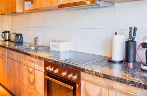 Schoenried Apartment | Apartment Bettlershaus OG in Schönried - 4 persons, 2 bedrooms