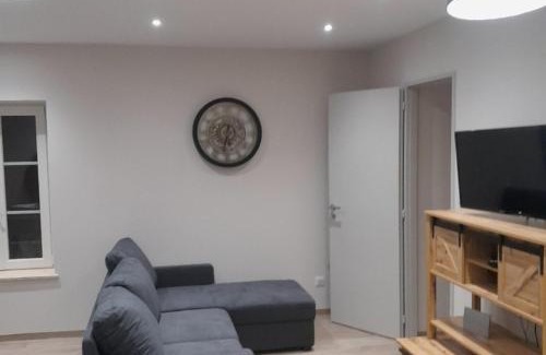 Remiremont Apartment | Apartment calme