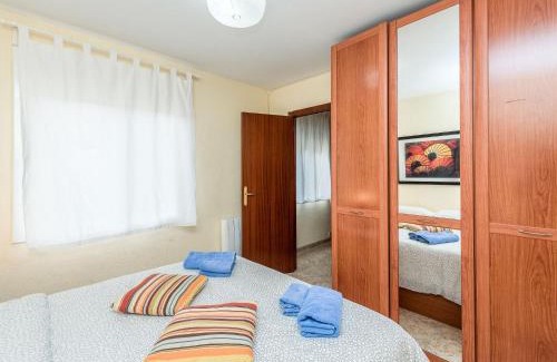 La Maternitat i Sant Ramon Apartment | Apartment Camp Nou by Interhome