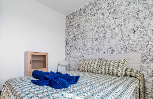 Alcanar Apartment | Apartment 'Can Sant Joan' with Sea View, Wi-Fi and Air Conditioning