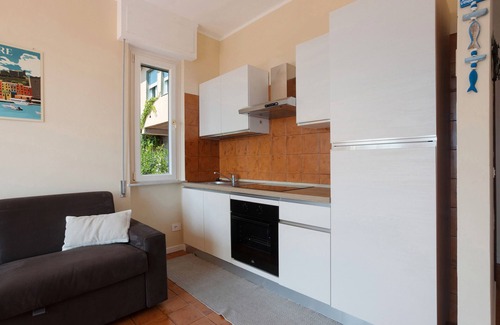 Lerici Apartment | Apartment 'Casa Blu' with Sea View, Wi-Fi and Air Conditioning