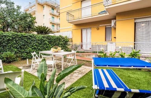 Diano Marina Apartment | Apartment Casa del Mare by Interhome