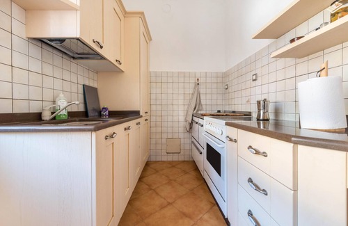 Torbole sul Garda Apartment | Apartment "Casa Forni" with Mountain View & Wi-Fi
