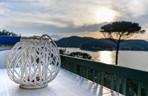 Campo nell'Elba Apartment | Apartment 'Casa Clara' with Sea View, Terrace & Wi-Fi