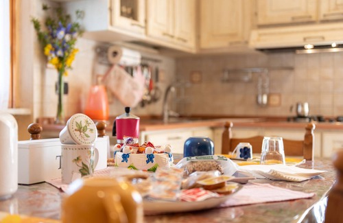 Monte San Savino Apartment | Apartment 'Casa Al Vento ' with Private Pool, Wi-Fi and Air Conditioning