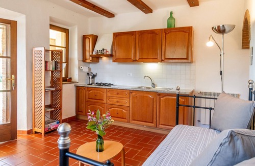 Gavorrano Apartment | Apartment "Casa Le Basse - Giuncarico" with Private Terrace & Wi-Fi