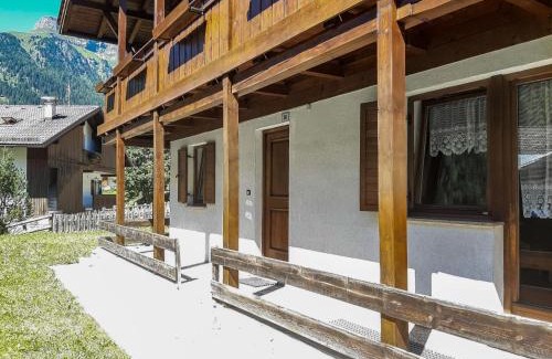 Penia Apartment | Apartment Casa Marmolada by Interhome