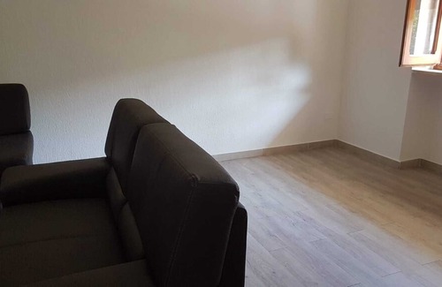 Specchia Apartment | Apartment Casa Mary Specchia with Shared Garden & A/C
