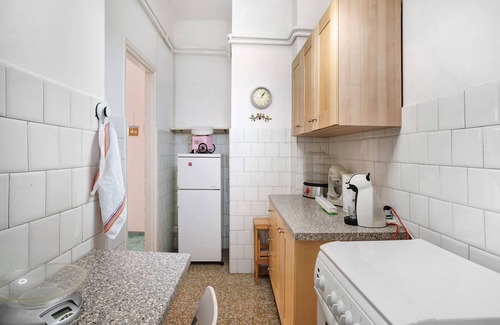 Ospedaletti Apartment | Apartment 'Casa Vacanza Sogno' with Wi-Fi