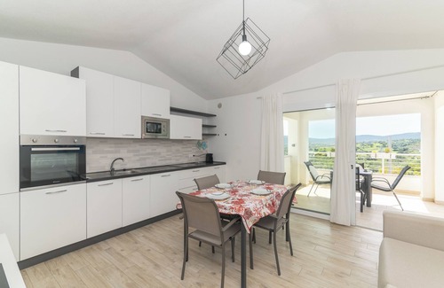 Budoni Apartment | Apartment 'Casa Virginia' with Sea View, Private Terrace and Air Conditioning