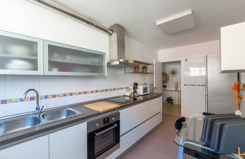 Aguadulce Apartment | Apartment Catania in Aguadulce - Almeria. Equipped, elegant, and with sea views