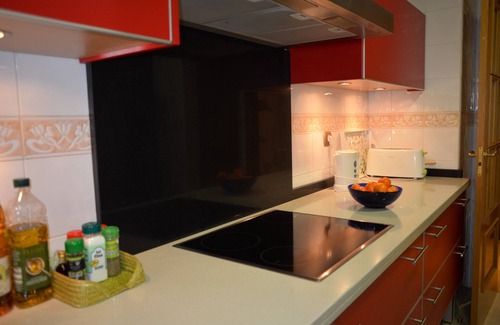 Beiro Apartment | Apartment 'Central, Spacious Parking' with Wi-Fi and Air Conditioning