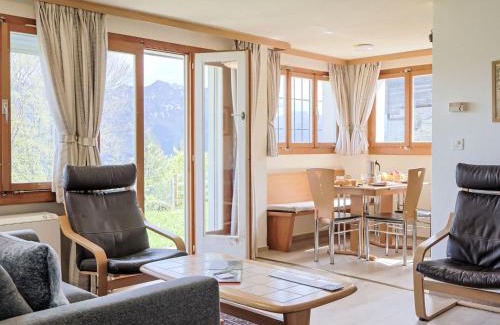 Sundlauenen Apartment | Apartment Chalet Schöpfli by Interhome