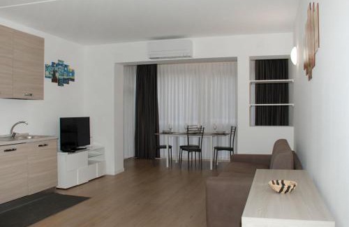 Bissone Apartment | Apartment Charming Gardenview App- 105 by Interhome
