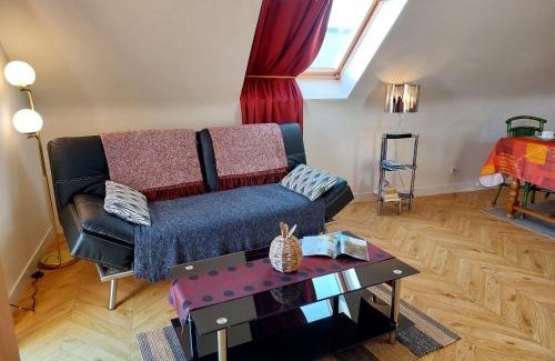 Plougonvelin Apartment | Apartment Chez Cathy by Interhome