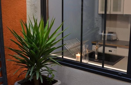 Grand Parc-Paul Doumer Apartment | Apartment-Comfort-Ensuite with Shower-Patio