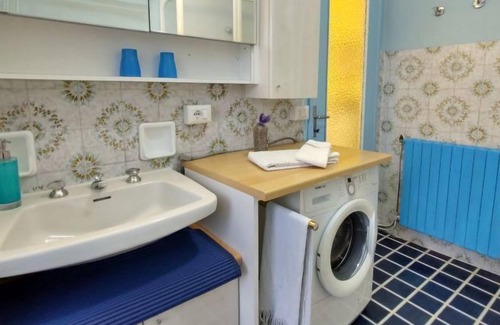 Lierna Apartment | Apartment Corte della Carla (LIE200) in Lierna - 4 persons, 1 bedrooms