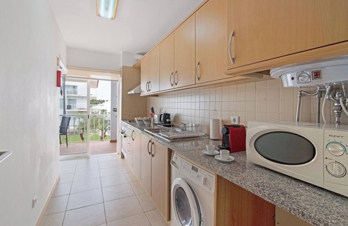 Conceicao e Cabanas de Tavira Apartment | Apartment 'Costa Cabanas 68' with Shared Pool, Wi-Fi and Air Conditioning