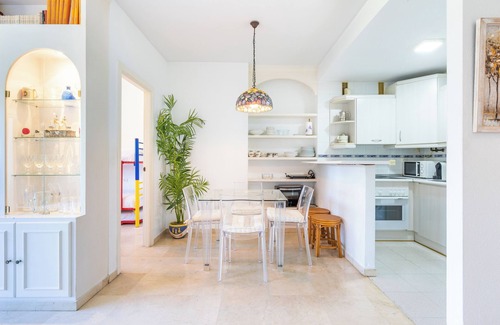 Torremolinos Apartment | Apartment 'Costa Lago Playa' with Sea View, Wi-Fi and Air Conditioning