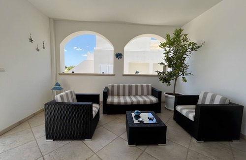 Marina di Pescoluse Apartment | Apartment 'Dimora Dei Coralli Salentoltremare' with Balcony and Air Conditioning
