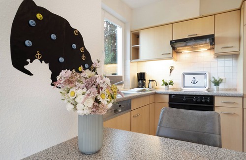 Neue Tiefe Apartment | Apartment Strandallee with terrace in the house Strandallee 8 on Fehmarn