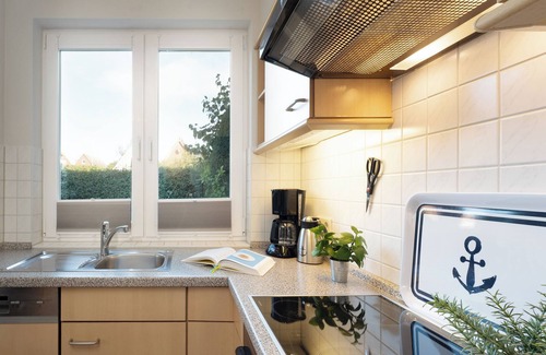 Neue Tiefe Apartment | Apartment Strandallee with terrace in the house Strandallee 8 on Fehmarn