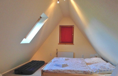 Hermsdorf-Erzgebirge Apartment | Apartment ERZ 1102 - Apartment in the attic - Hermsdorf / Erzgeb. ERZ 1102