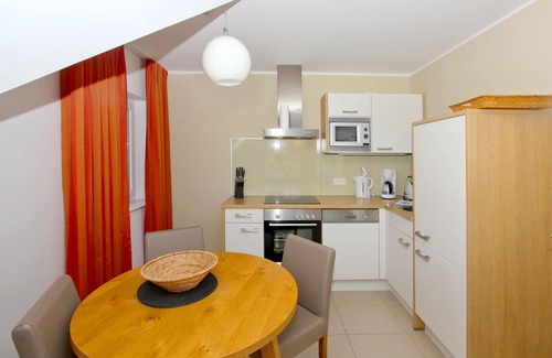 Lobbe Apartment | Apartment