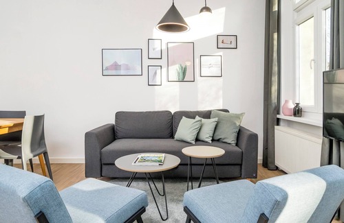 Mitte Apartment | Apartment (110 sqm) with 3 Bedrooms & Balcony