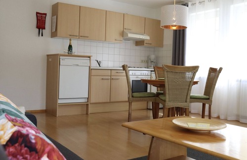 Unteruhldingen Apartment | Apartment no. 1 with a view of the harbour