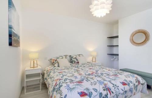 Rotheneuf-Le Pont Apartment | Apartment Domaine d'Augustin Apt B01 by Interhome