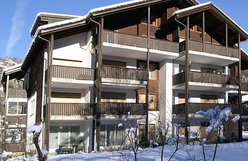 Engelberg Apartment | Apartment Dorfstrasse 53c by Interhome