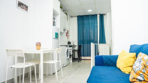Ciudad Universitaria Apartment | Apartment Downtown Plaza Mayor Metro 6 pax