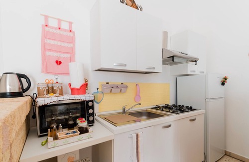 Marina di Mancaversa Apartment | Apartment 'E Case Tu Bertu - Gallipoli' with Private Pool, Private Terrace and Air Conditioning