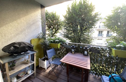 Grenelle Apartment | Apartment Eiffel Tower view