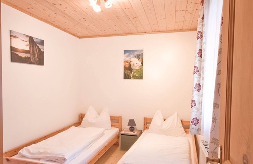 Steinbach am Attersee Apartment | Apartment Eisenau - Haslbauer - Resch Family