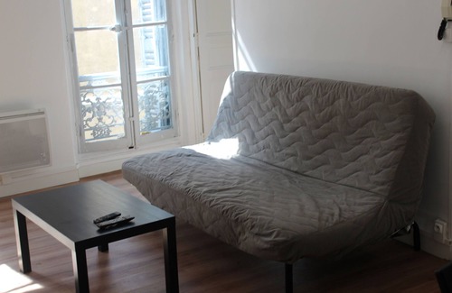 Belsunce Apartment | Apartment Ephemere Colbert