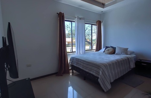 Liberia House | Apartment Equipped With Excellent Location
