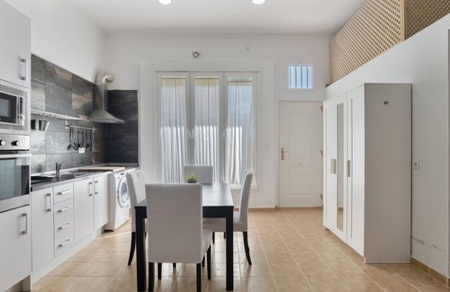 Alcala de los Gazules Apartment | Apartment 'Villasur' with Wi-Fi