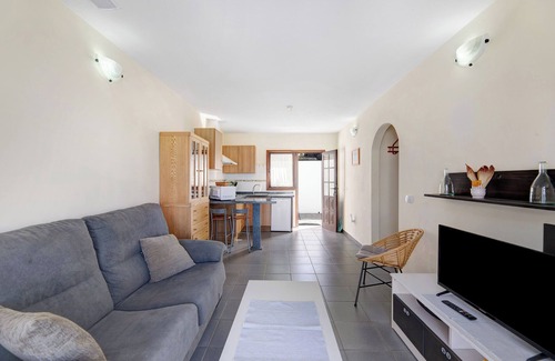 Puerto Naos Apartment | Apartment 'Moijama 1' with Shared Pool, Private Terrace and Wi-Fi