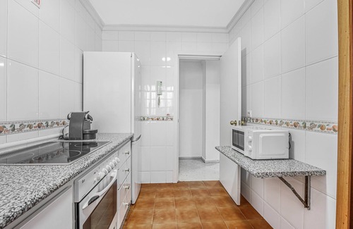 Sanlucar de Barrameda Apartment | Apartment 'Divina Pastora Sanlucar' with Balcony and Air Conditioning