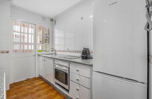 Sanlucar de Barrameda Apartment | Apartment 'Divina Pastora Sanlucar' with Balcony and Air Conditioning