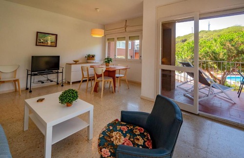 Sant Vicenc de Montalt Apartment | Apartment Els Pins by Interhome
