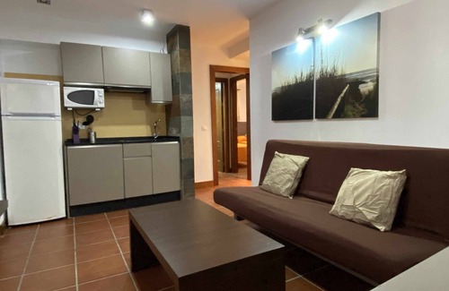 El Palmar House | Apartment for 4 people with private garden and barbecue near the beach