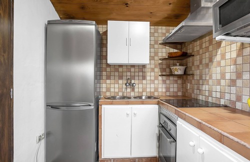 San Ambrosio House | Apartment 'Los Transparentes Familia O Parejas' with Mountain View and Pool