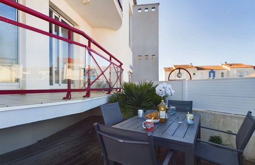 La Chaume Apartment | Apartment for 4 in the Chaume district