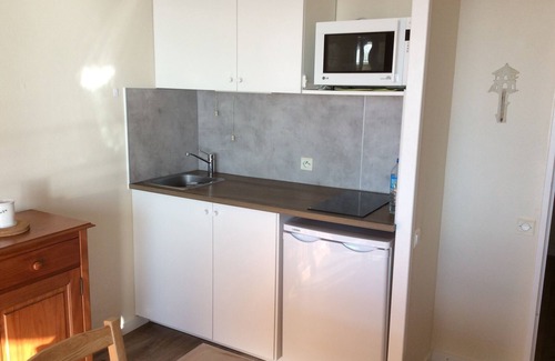Notre-Dame-de-Monts Apartment | Apartment facing sea and beach