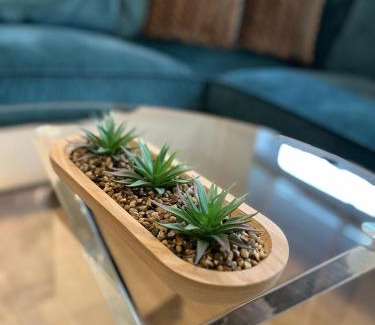Covent Garden Apartment | Apartment facing Covent Garden station